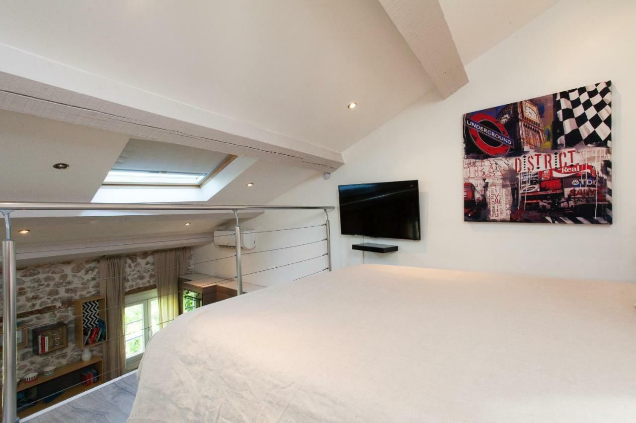 Superbe appartement loft vieil Antibes Buitenkant foto