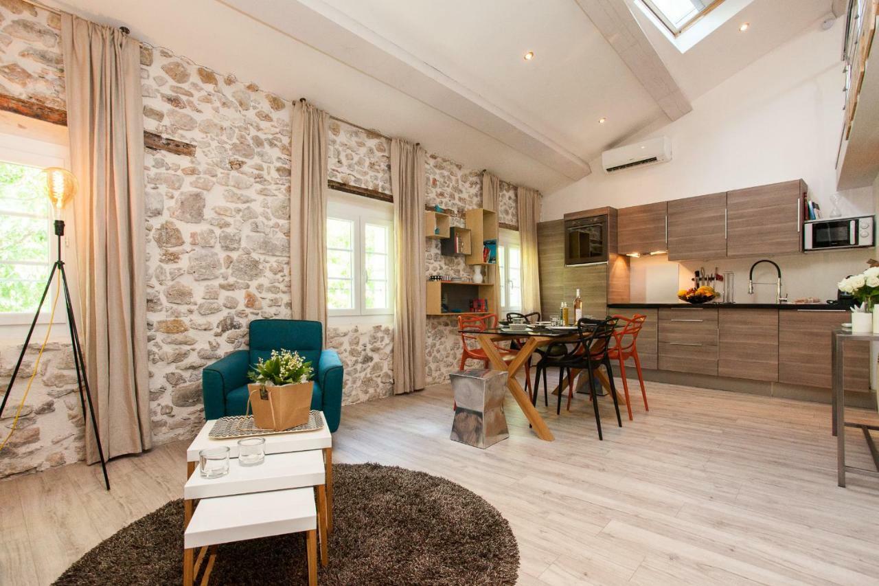 Superbe appartement loft vieil Antibes Buitenkant foto